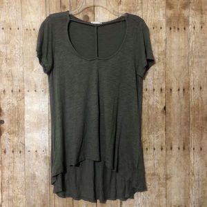 No Label Cross neck olive hi low flowy tee